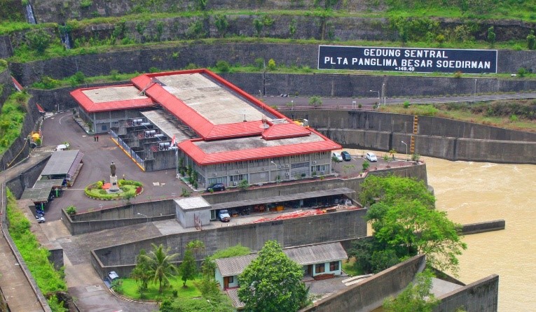 PLN Indonesia Power UBP Mrica Dukung Mitigasi Kekeringan melalui Bantuan Sarana Air Bersih bagi Warga Desa Kaliajir